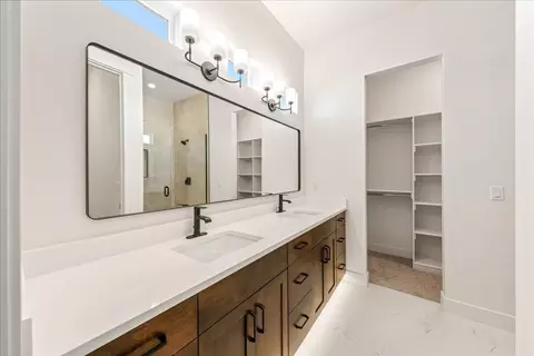 Bath - 1491 E Centaurus Way, Washington, UT 84780 photo 1 of 6