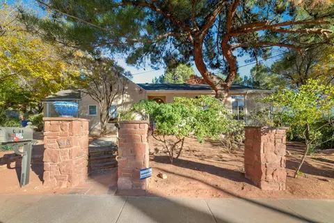 498 W Diagonal St, Saint George, UT 84770