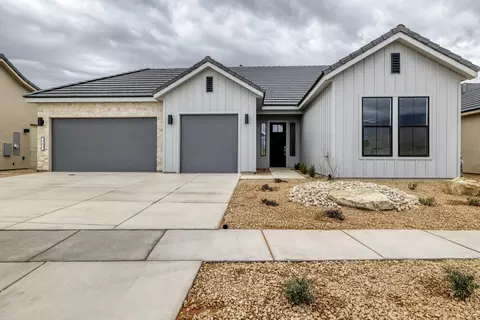 963 W Davis Ave, Toquerville, UT 84774