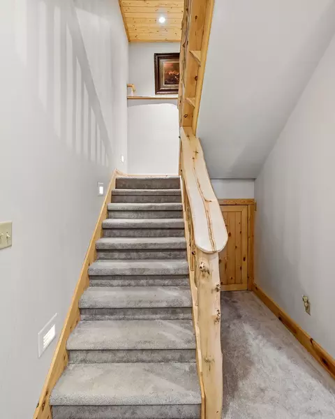 Entry Way - 699 W Hunter Ridge Dr, Brian Head, UT 84719 photo 6 of 8