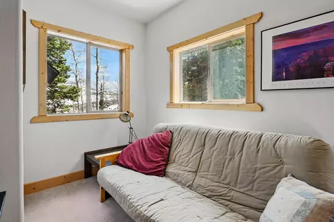 Bedroom - 699 W Hunter Ridge Dr, Brian Head, UT 84719 photo 2 of 11