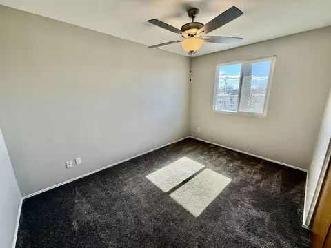 305 E Pectol St, Washington, UT 84780 photo 13