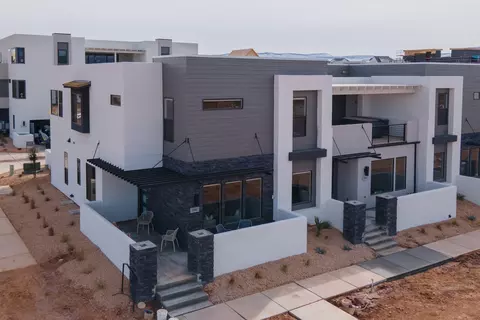 5394 S Aquamarine Ln, Saint George, UT 84790