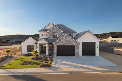 2022 S Blossom Way, Hurricane, UT 84737