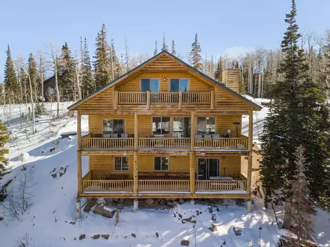 327 N Aoki Michi, Brian Head, UT 84719