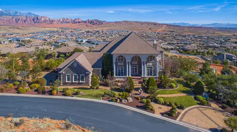 1496 N Harvard Ave, Washington, UT 84780