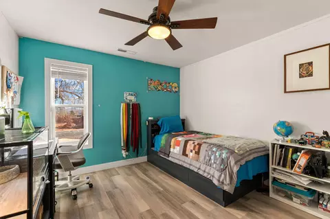 Bedroom - 851 E Posado St, Ivins, UT 84738 photo 4 of 8