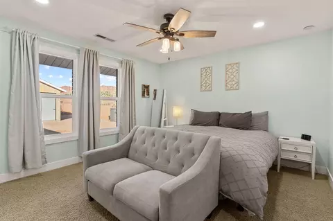 Bedroom - 851 E Posado St, Ivins, UT 84738 photo 6 of 8