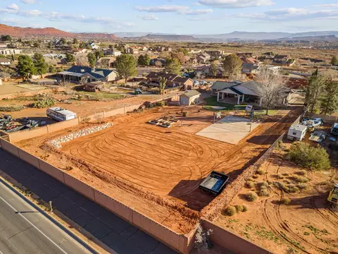 View/Area - 851 E Posado St, Ivins, UT 84738 photo 5 of 10