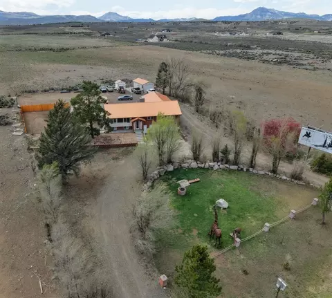 915 N Main St, Panguitch, UT 84759