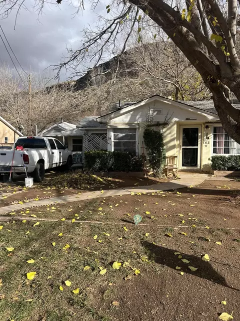 143 S 100 E, Hurricane, UT 84737
