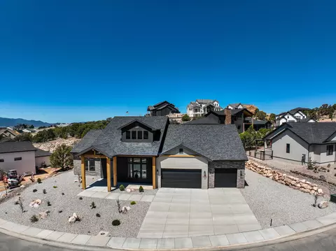 2910 W Rock Ridge Dr, Cedar City, UT 84720