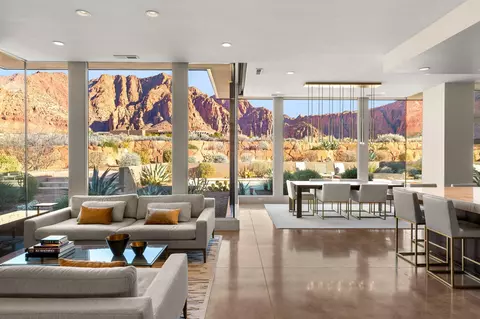 1748 Cochise Way, Ivins, UT 84738