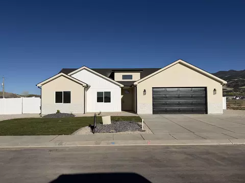 4062 N 970 E, Enoch, UT 84721