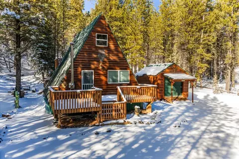 885 N Spruce Dr, Duck Creek Village, UT 84762