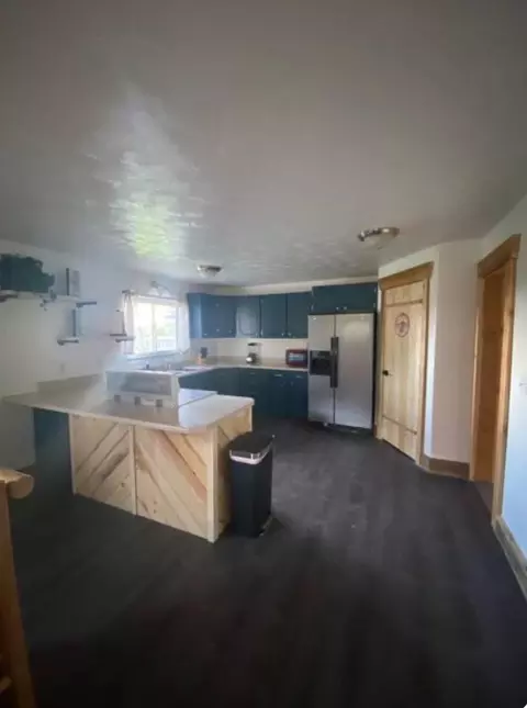 Kitchen - 420 E Jessop Ave, Hildale, UT 84784 photo 1 of 1