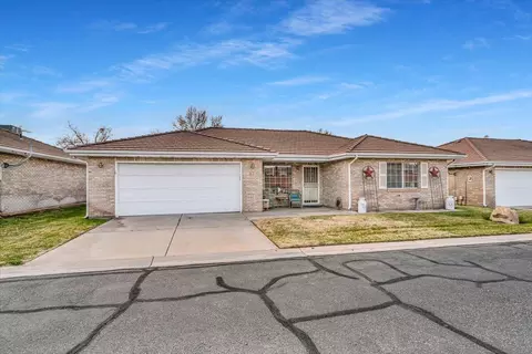 1090 E 700 S # 27, Saint George, UT 84770