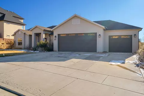 Exterior - 486 E Hillview Dr, Cedar City, UT 84721 photo 4 of 22