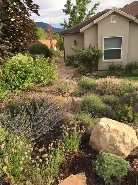 Exterior - 486 E Hillview Dr, Cedar City, UT 84721 photo 13 of 22