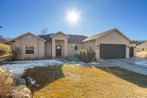 Exterior - 486 E Hillview Dr, Cedar City, UT 84721 photo 5 of 22