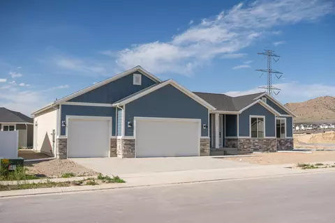 2403 E Sunflower Drive Dr # 449, Eagle Mountain, UT 84005 photo 2