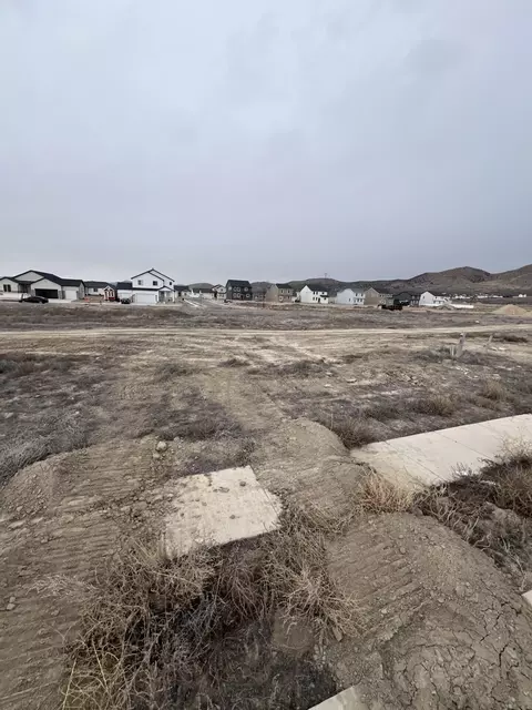 2343 E Sunflower Dr # 444, Eagle Mountain, UT 84005 photo 2
