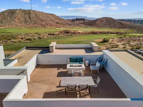 2248 N Double Eagle Ln, Washington, UT 84780 photo 4