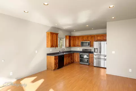 Living - 342 E Foothill Cir, Central, UT 84722 photo 6 of 11