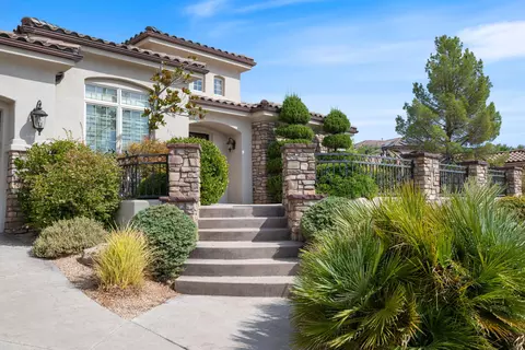 1389 N Boston Rd, Washington, UT 84780