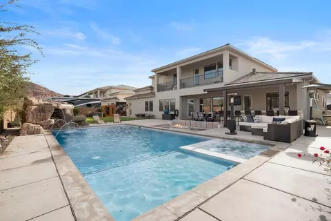 Exterior - 981 E 4155 S, Washington, UT 84780 photo 5 of 14
