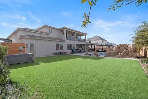 Exterior - 981 E 4155 S, Washington, UT 84780 photo 9 of 14
