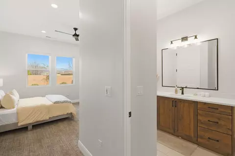 Entry Way - 981 E 4155 S, Washington, UT 84780 photo 3 of 4