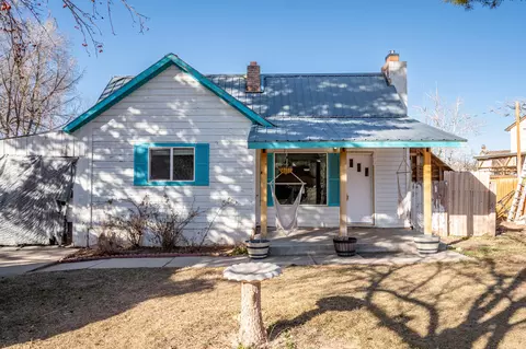 140 W 300 S, Parowan, UT 84761