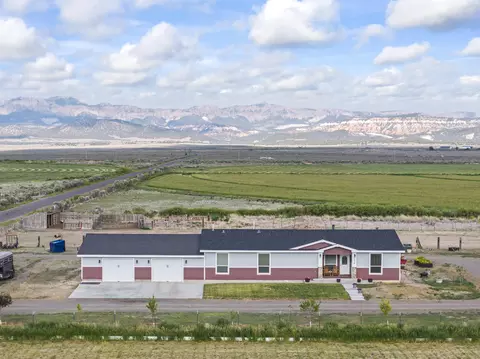 1036 E Airport Rd, Panguitch, UT 84759