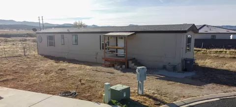 775 E 100 N # 48, Enterprise, UT 84725