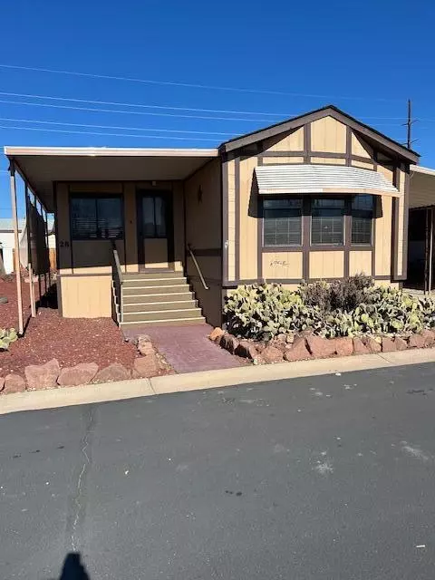1360 N Dixie Downs Rd #28, Saint George, UT 84770