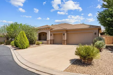 4945 Accolade Cir, Saint George, UT 84790