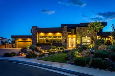 1957 W 350 St N, Saint George, UT 84770