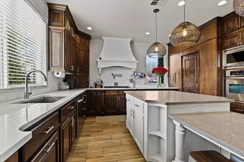 Kitchen - 337 E 1100 S, Ivins, UT 84738 photo 2 of 3