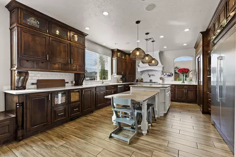 Kitchen - 337 E 1100 S, Ivins, UT 84738 photo 1 of 3