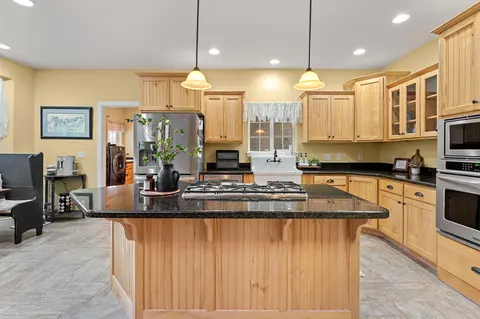Kitchen - 1601 S 2500 E, New Harmony, UT 84757 photo 1 of 3