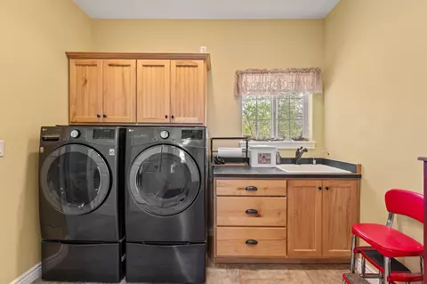 Other - 1601 S 2500 E, New Harmony, UT 84757 photo 7 of 8
