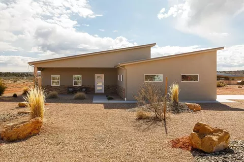 4225 E Star Gazer Cir, Kanab, UT 84741