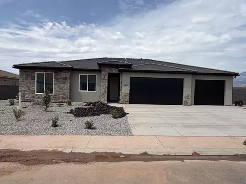 1017 N 20 W, La Verkin, UT 84745