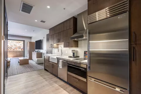 1550 E Black Desert Dr # 83128, Ivins, UT 84738