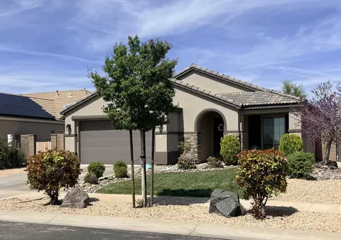 2701 E Upper Canyon Dr, Washington, UT 84780