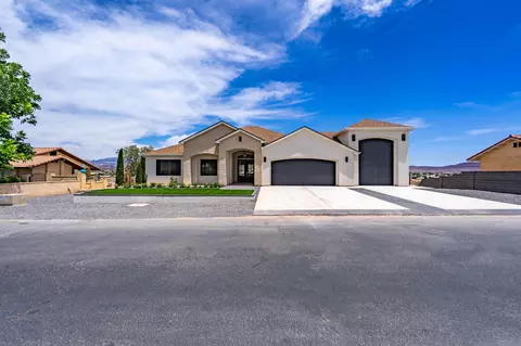 3043 S Sweetgum Cir, Saint George, UT 84790