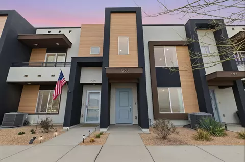 1365 S Pole Creek Ln, Washington, UT 84780