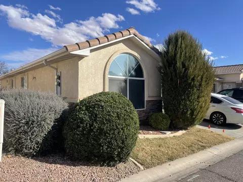 2056 E Middleton Dr # 36, Saint George, UT 84770