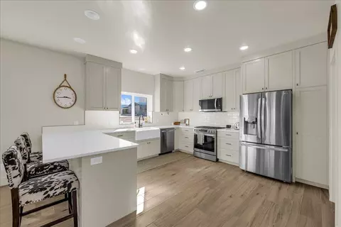 Kitchen - 400 E 100 N, Enterprise, UT 84725 photo 2 of 2
